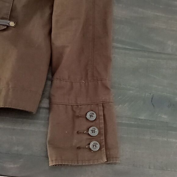 Urban life button down jacket size medium in Brown - Picture 2 of 6